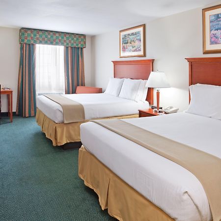 Holiday Inn Express Birch Run-Frankenmuth Area By Ihg Экстерьер фото