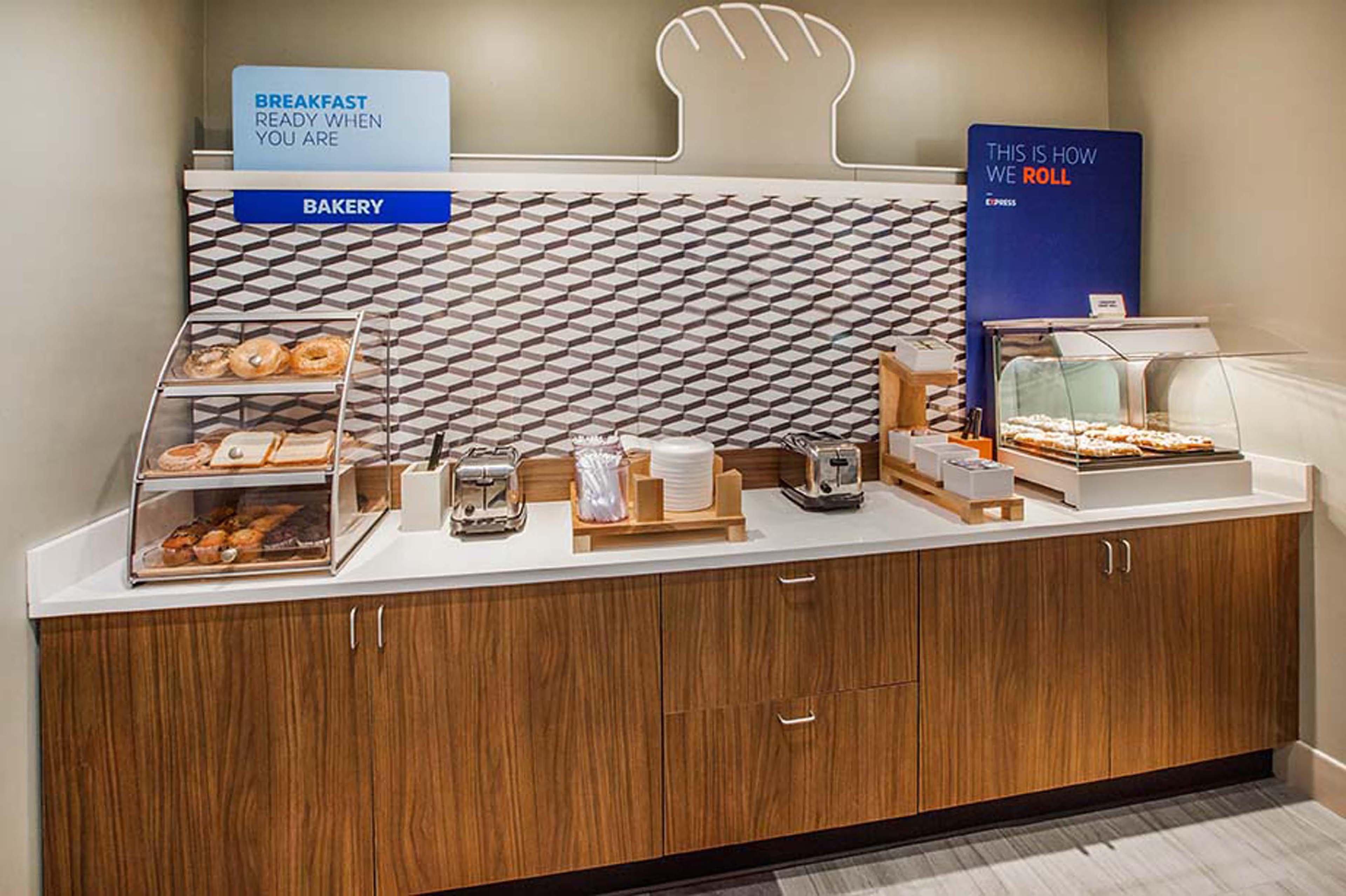 Holiday Inn Express Birch Run-Frankenmuth Area By Ihg Экстерьер фото